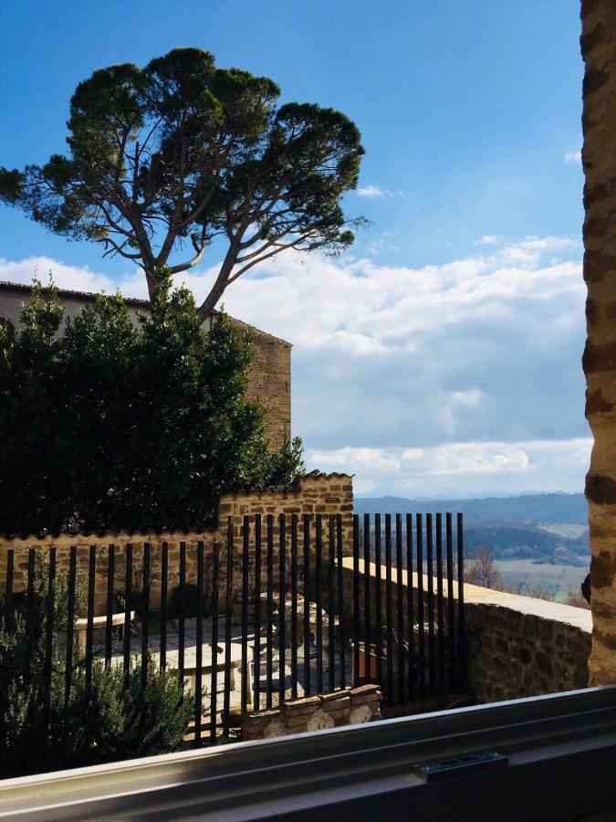 Est Locanda San Ginesio Экстерьер фото