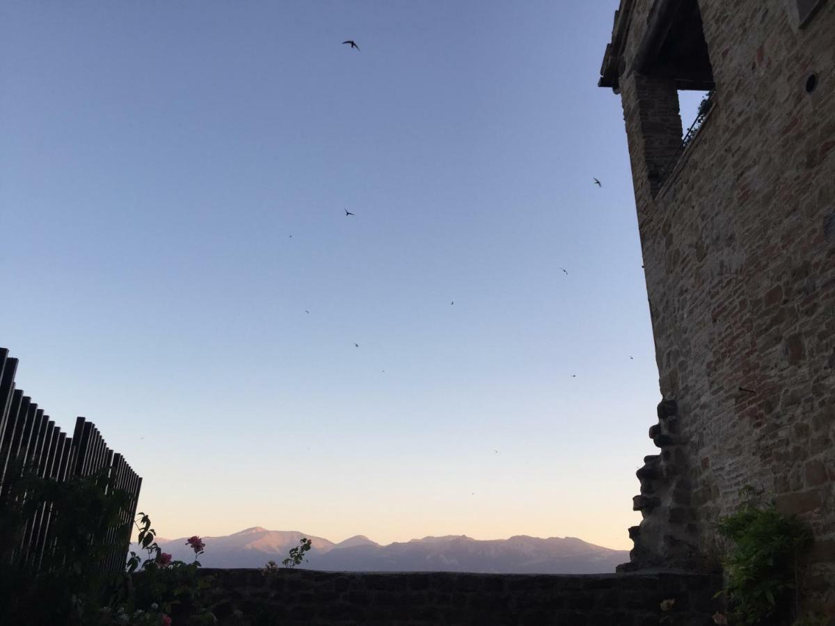 Est Locanda San Ginesio Экстерьер фото